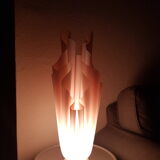 Georgia Jacob model Athuna lamp