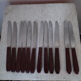 12 knives 40s Bakelite