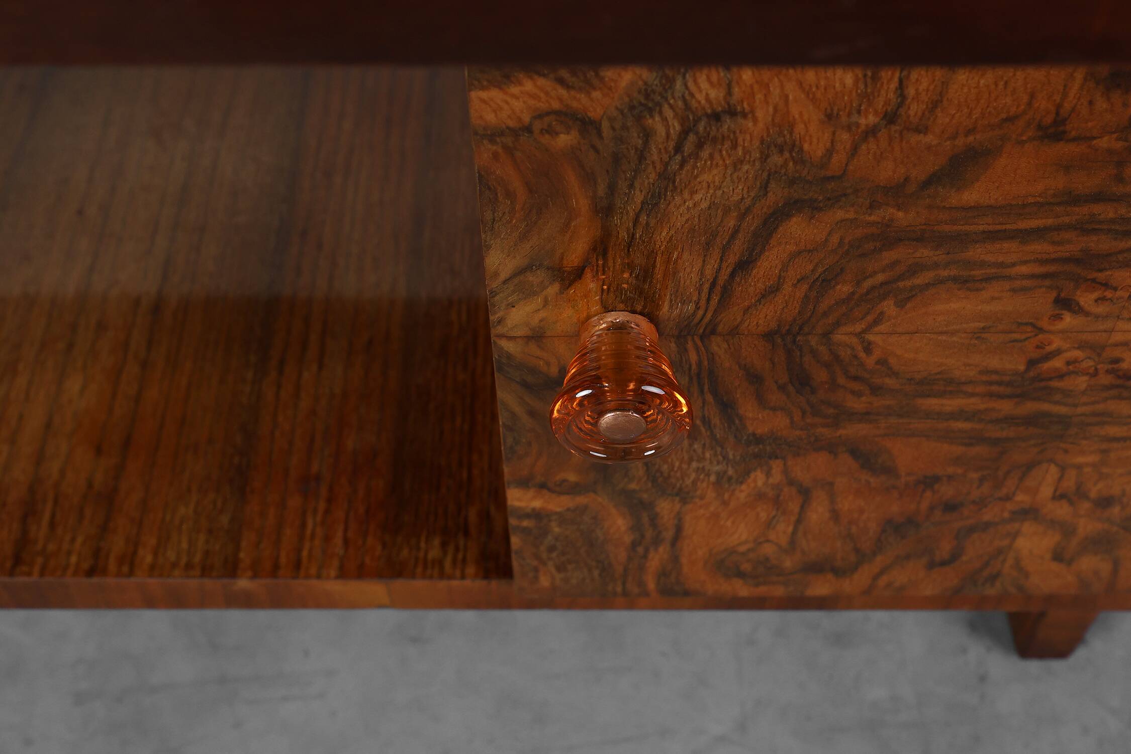 Belgian Art Deco Cabinet in Burl Veneer with Marble and Glass, circa 1930