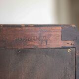 Meuble vitrine en marqueterie,vitrine galbée Louis XV style,signé Marquant