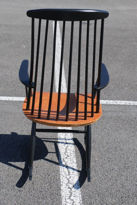 Two colour scandinavian rocking-chair