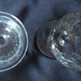 2 crystal glasses