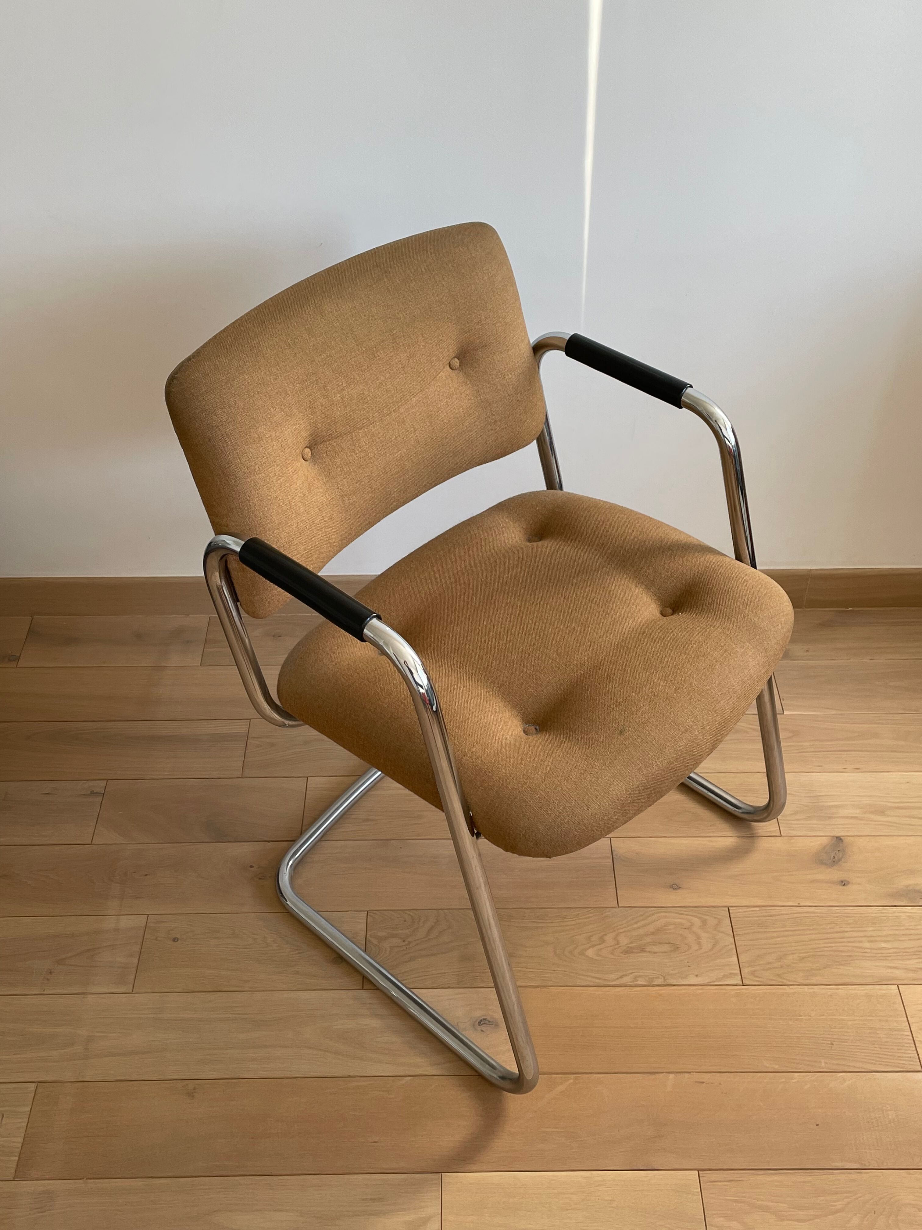 Desk chair sled base by Strafor