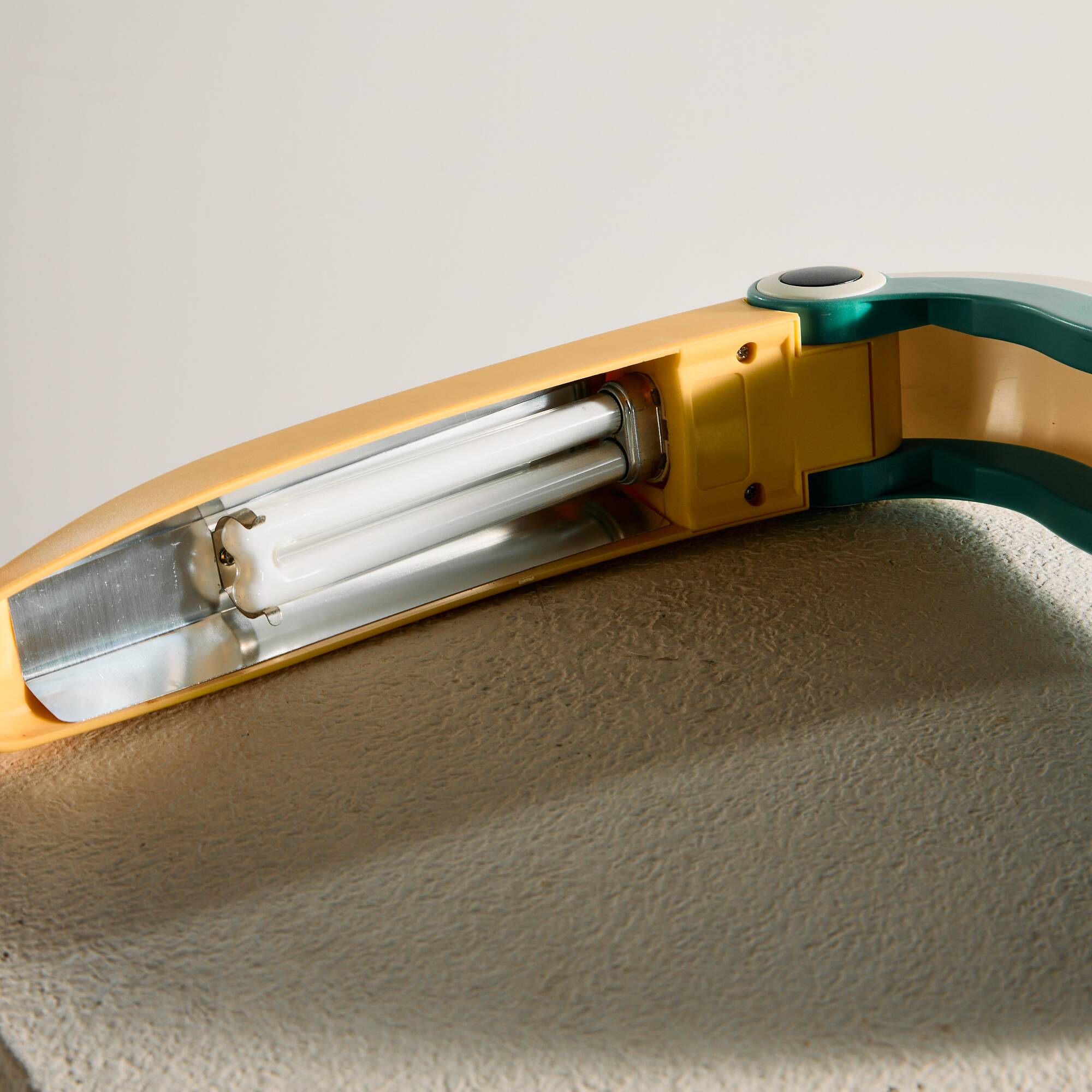 Lampe de bureau Toucan par Huo-Tu Huang pour Huangslite