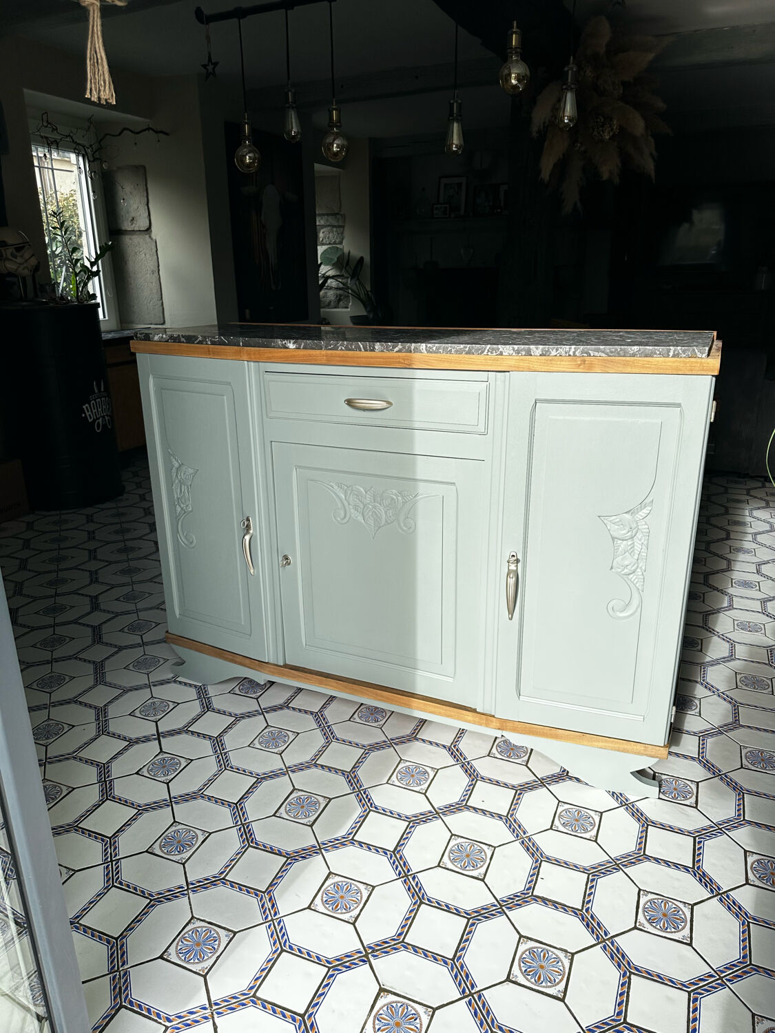 Bahut art deco revamped