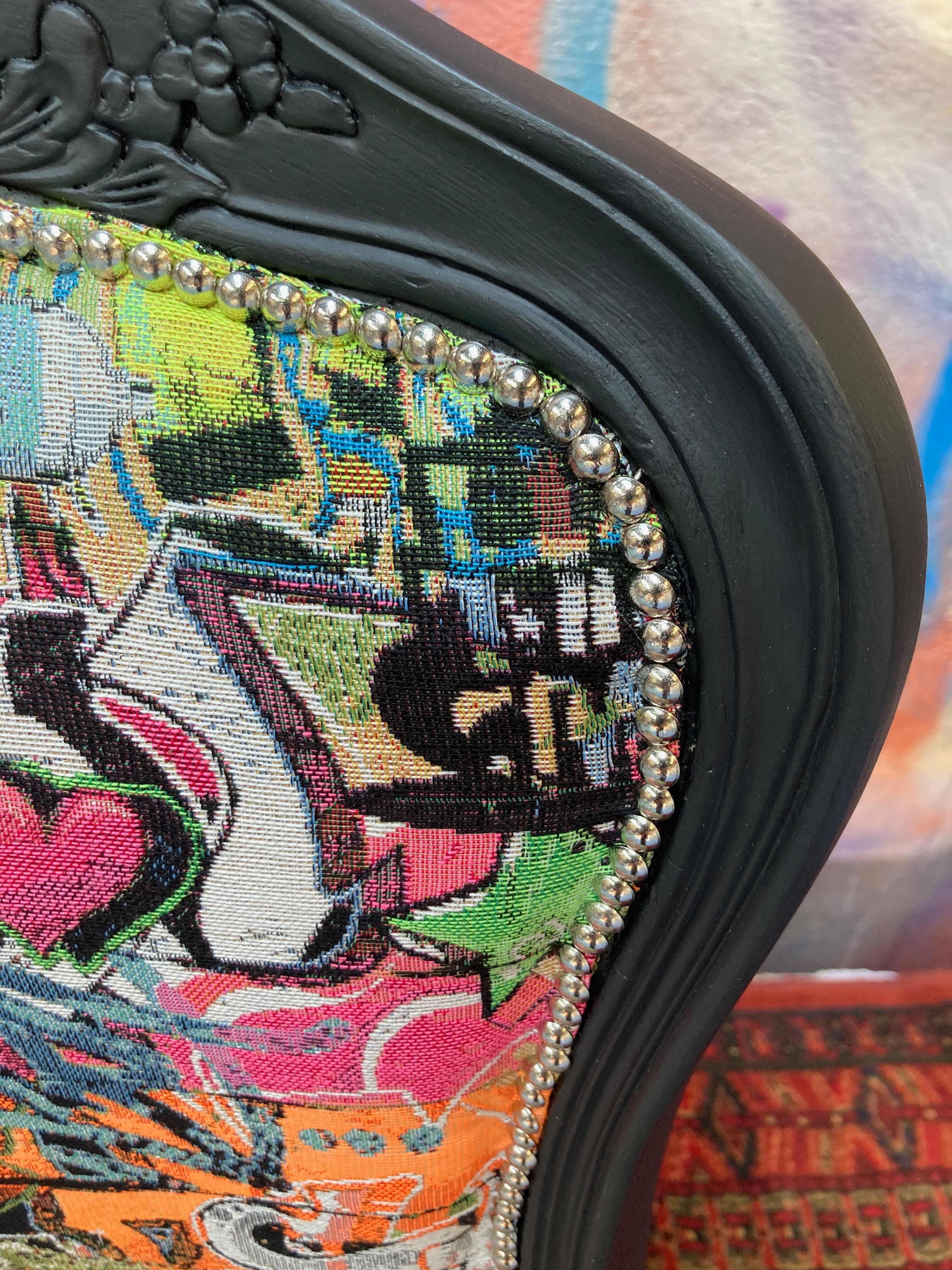 Street art noire chair