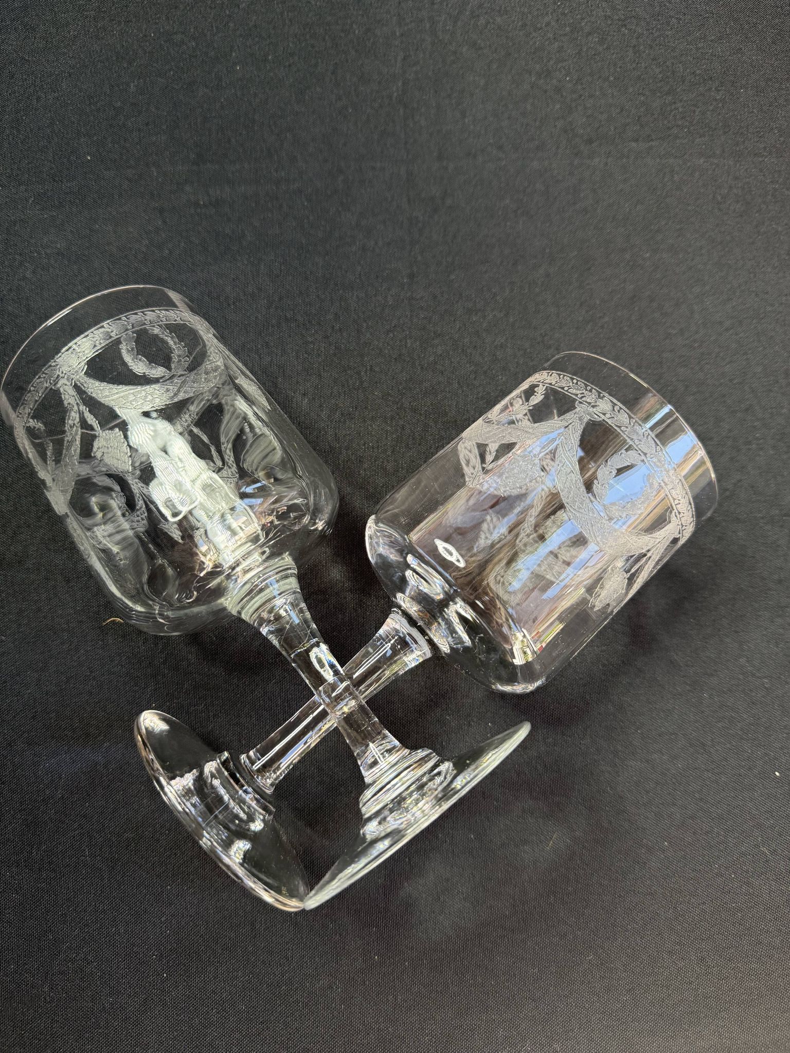4 Water glasses – Guilloché crystal – Art Nouveau