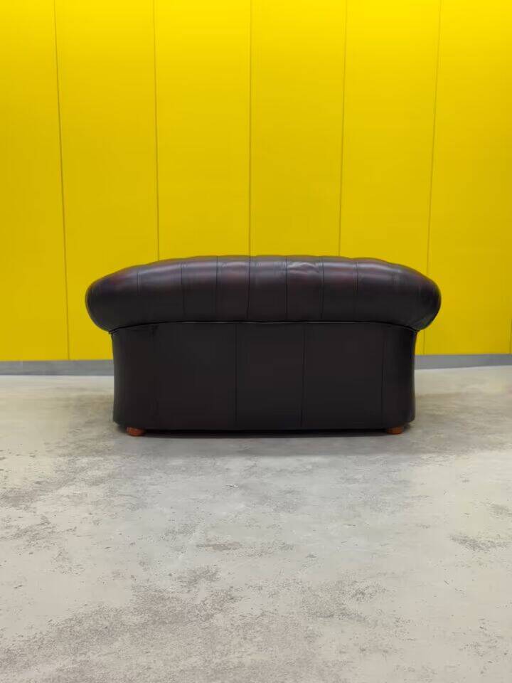 Original English Chesterfield 2-Seater Sofa - Vintage Oxblood Leather