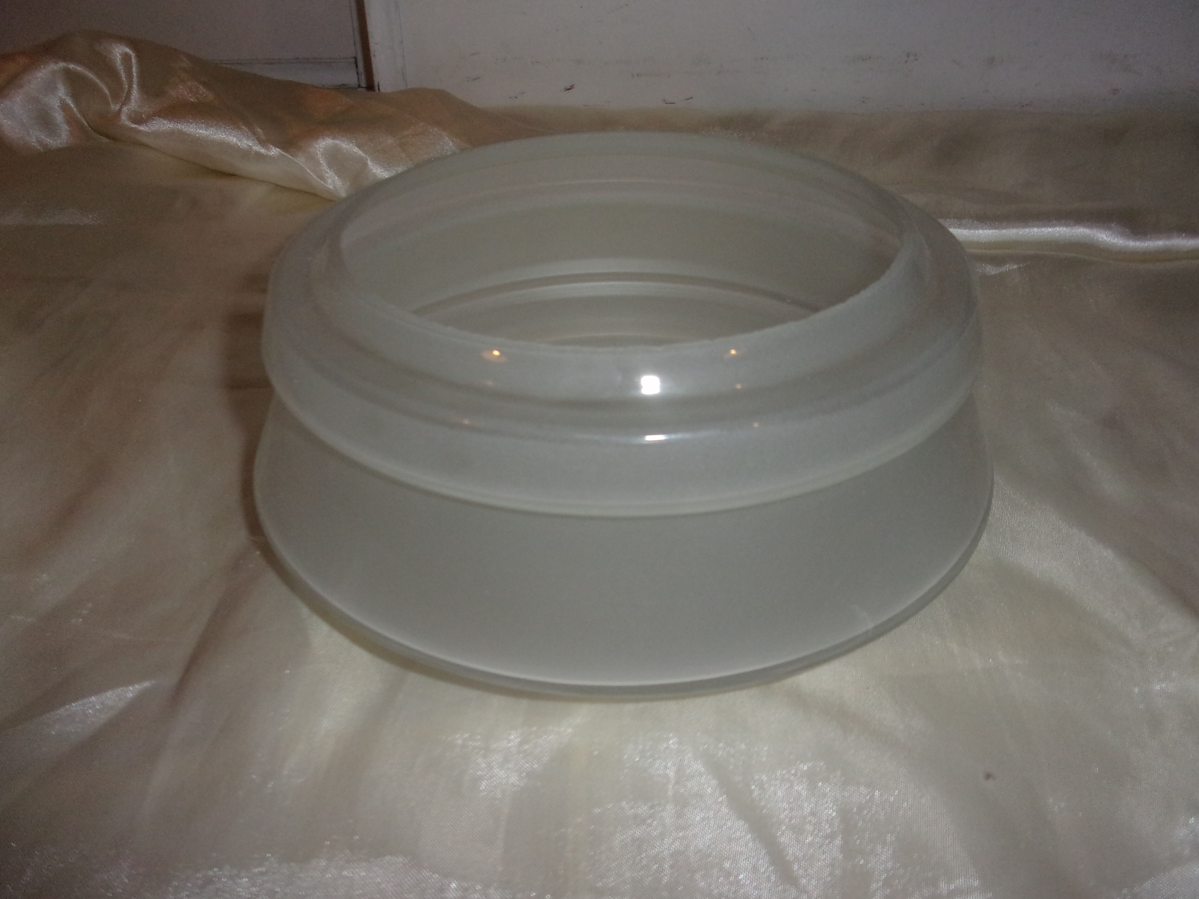 Set of 3 old cup globes