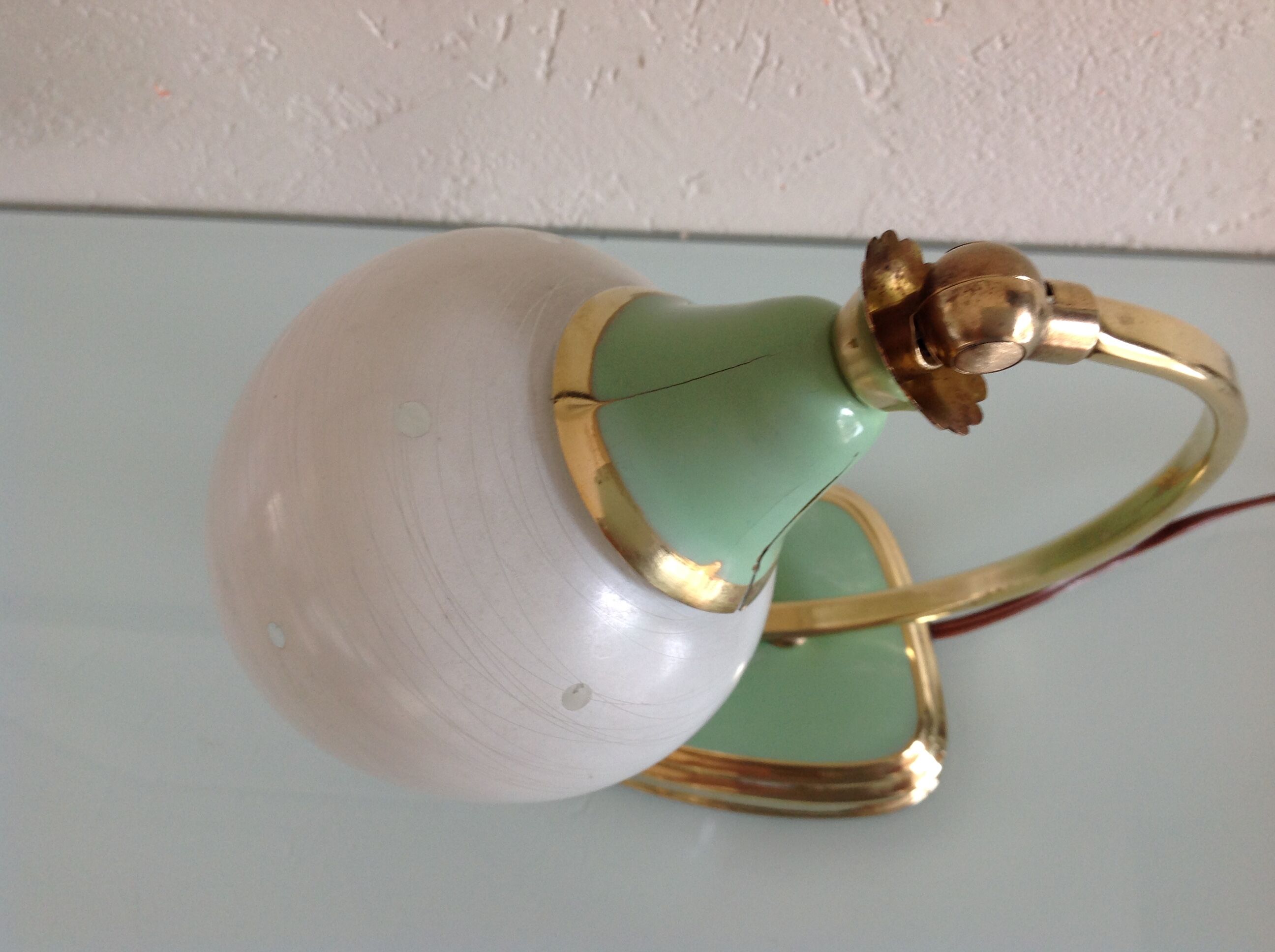 Bedside lamp brass and opaline / vintage 50s-60s