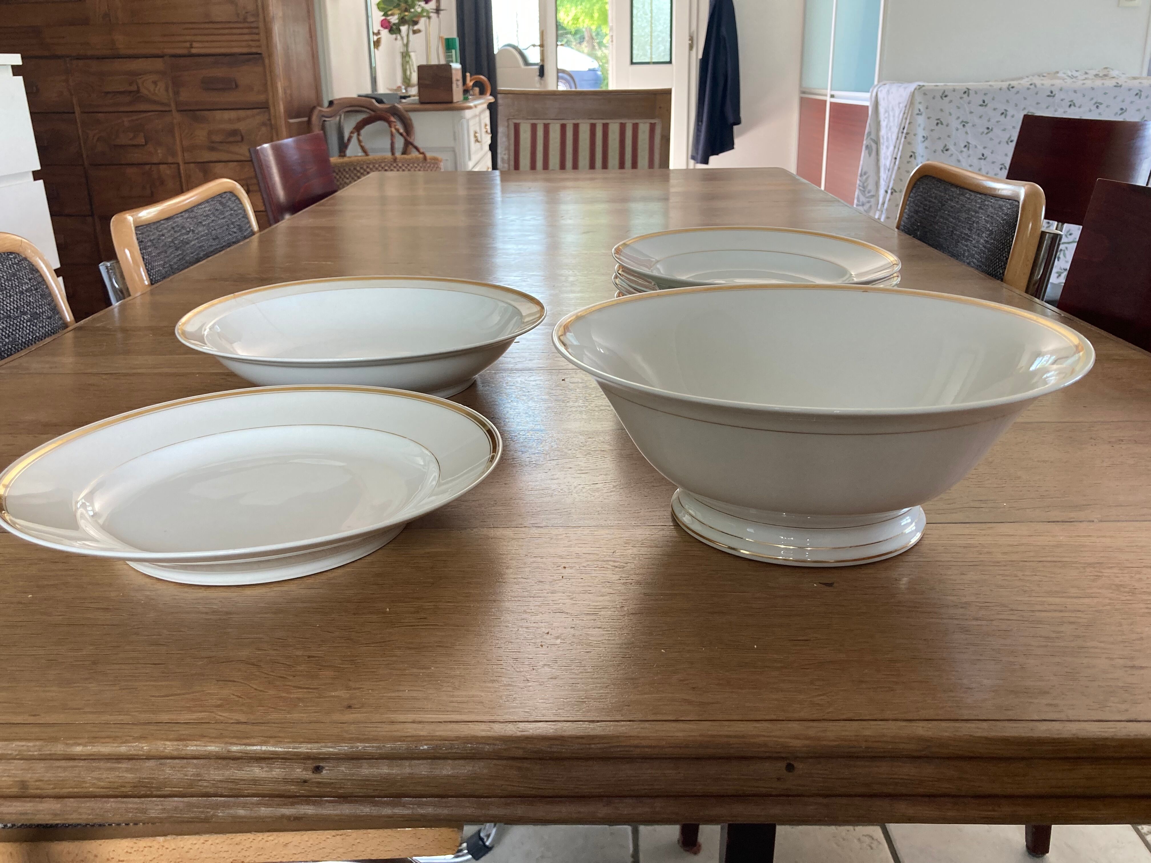 Dish set