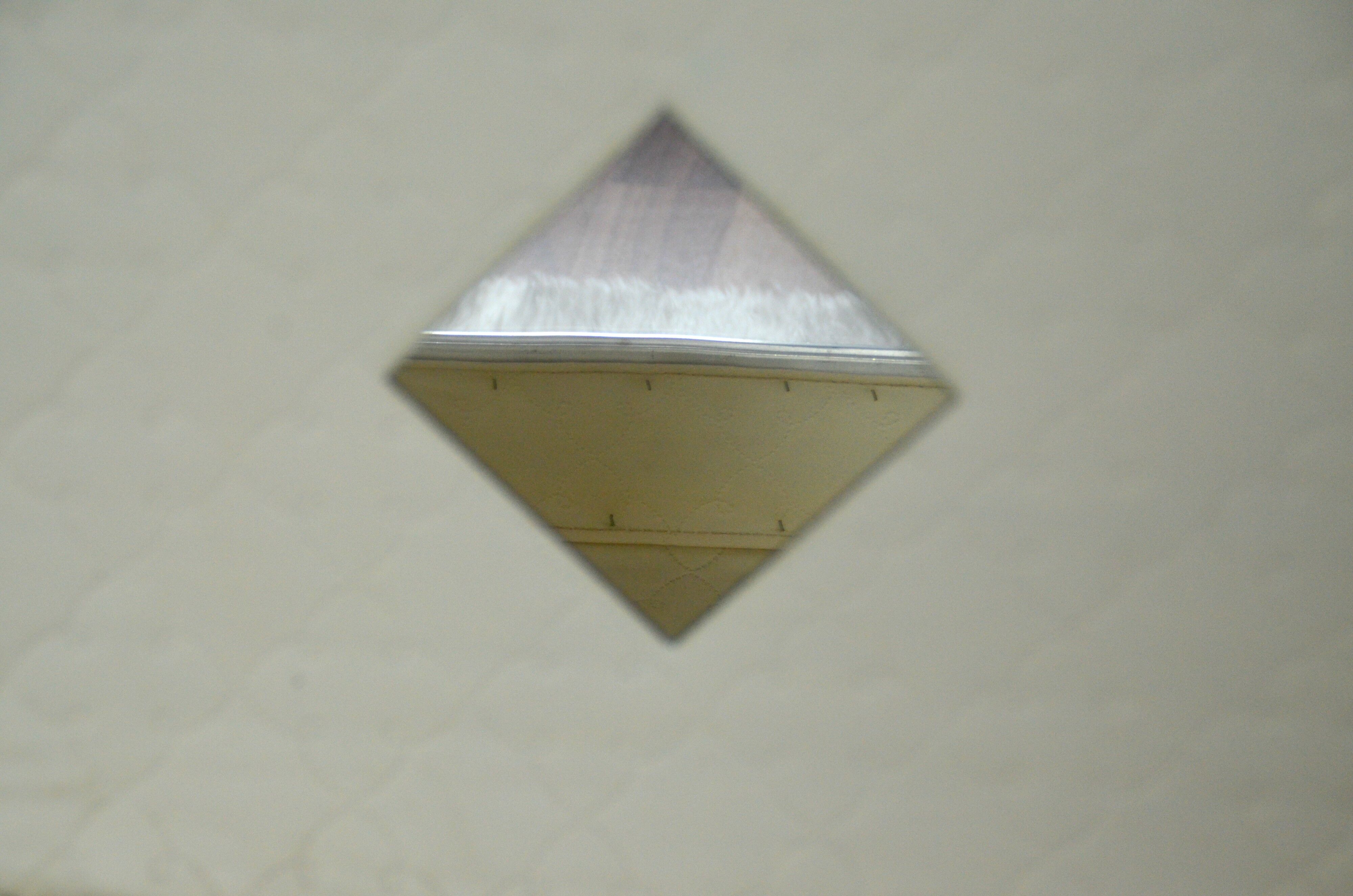 Suitcase 50s hostess