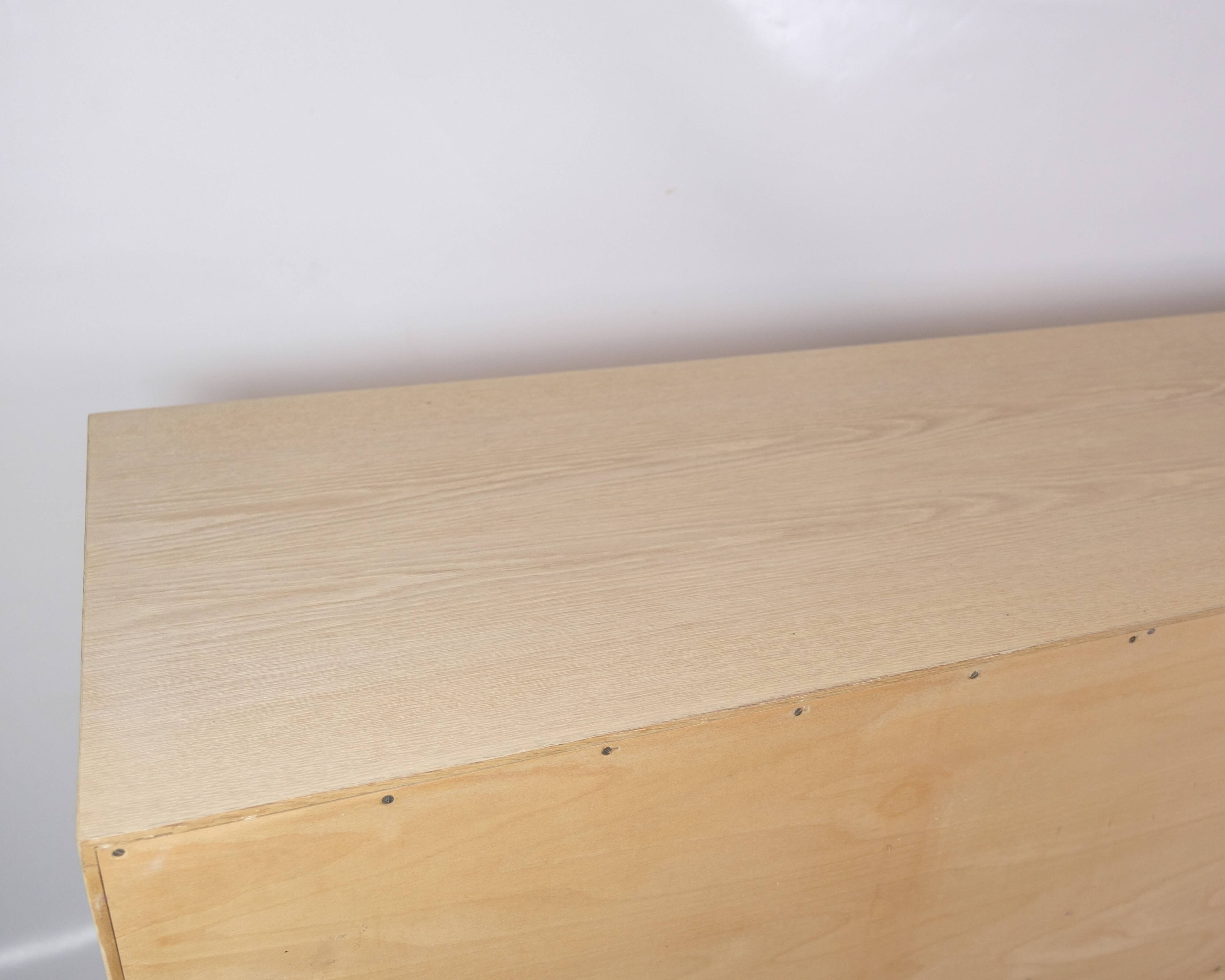 Buffet modèle RY-25 fabriqué en chêne par Hans J. Wegner pour RY Furniture des années 1960