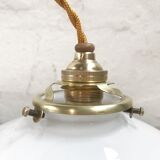 Opaline suspension