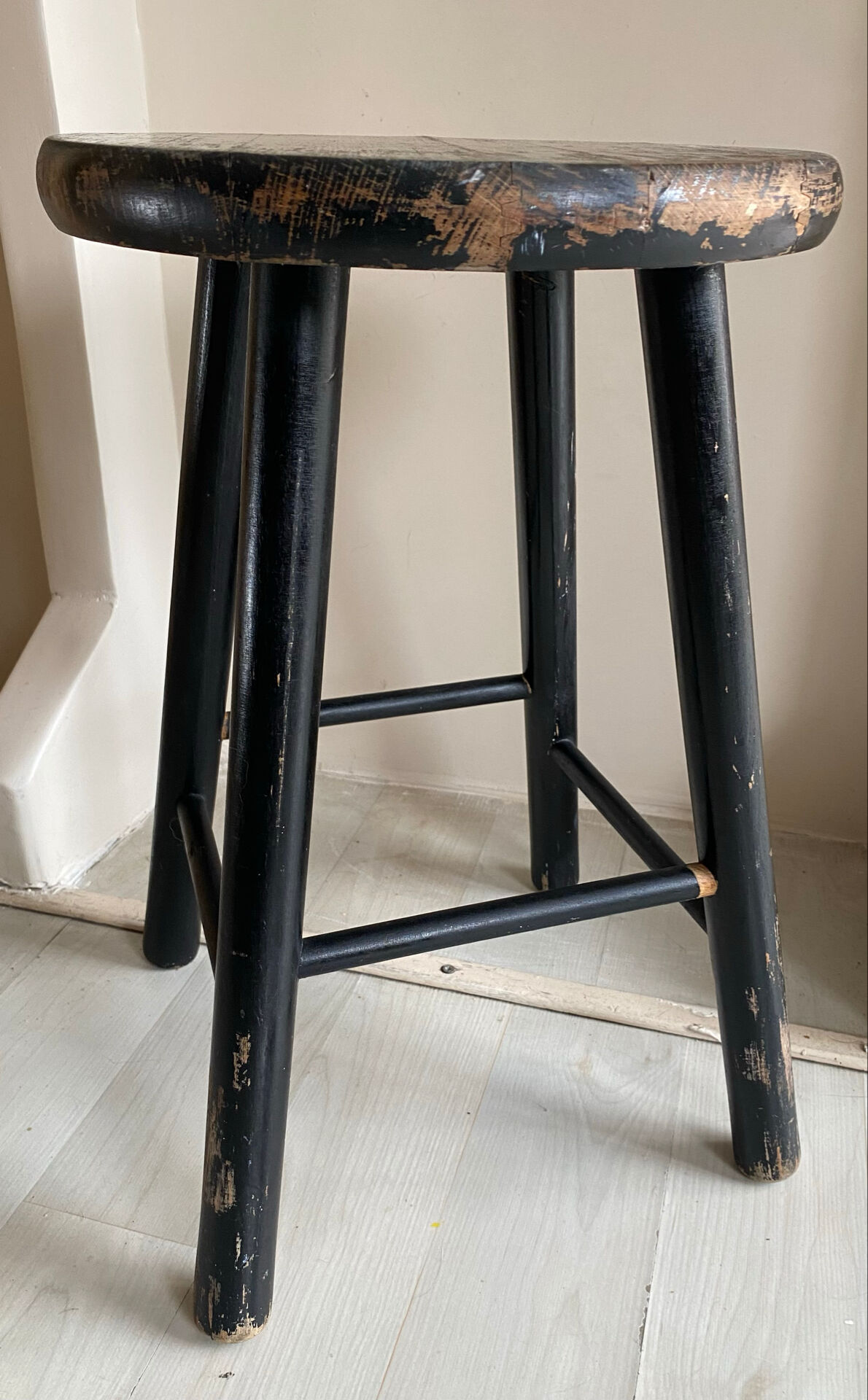 Brutalist stool workshop