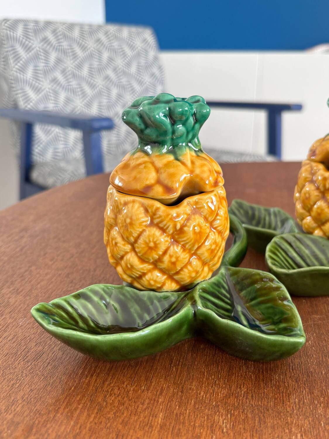 Vintage ceramic pineapple-shaped mustard pots - tableware