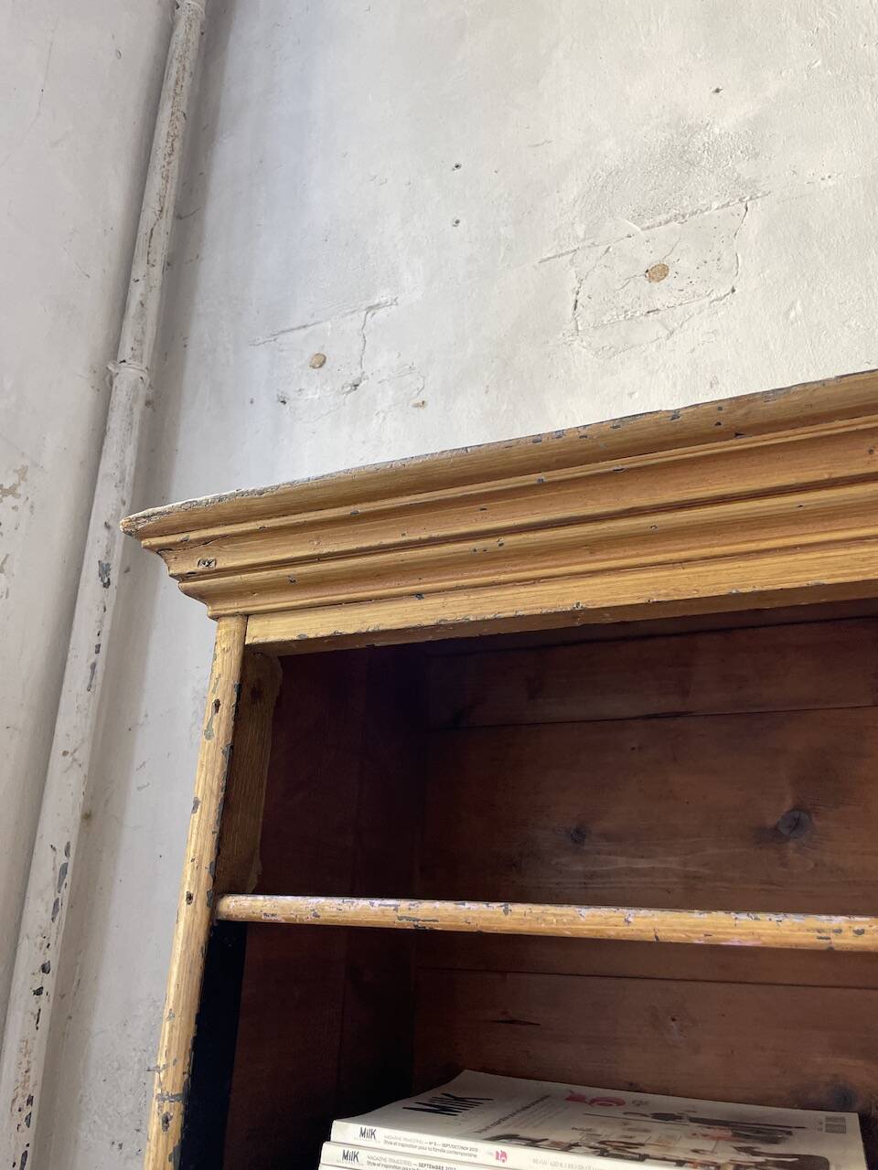 XL 1900 bookcase shelf