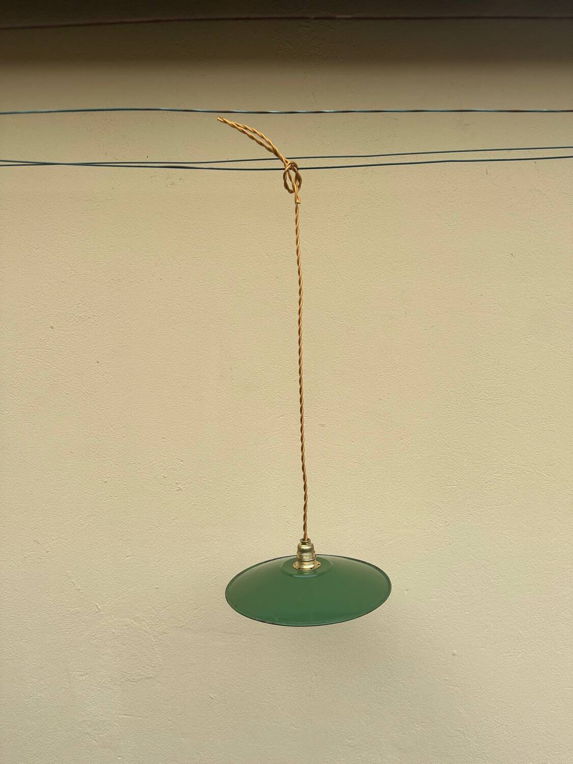 Pendant light indust enameled sheet metal vintage old farmhouse green and white