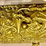 Jewelry chest with its bronze key, Renaissance style, 19th century fleur-de-lis decoration