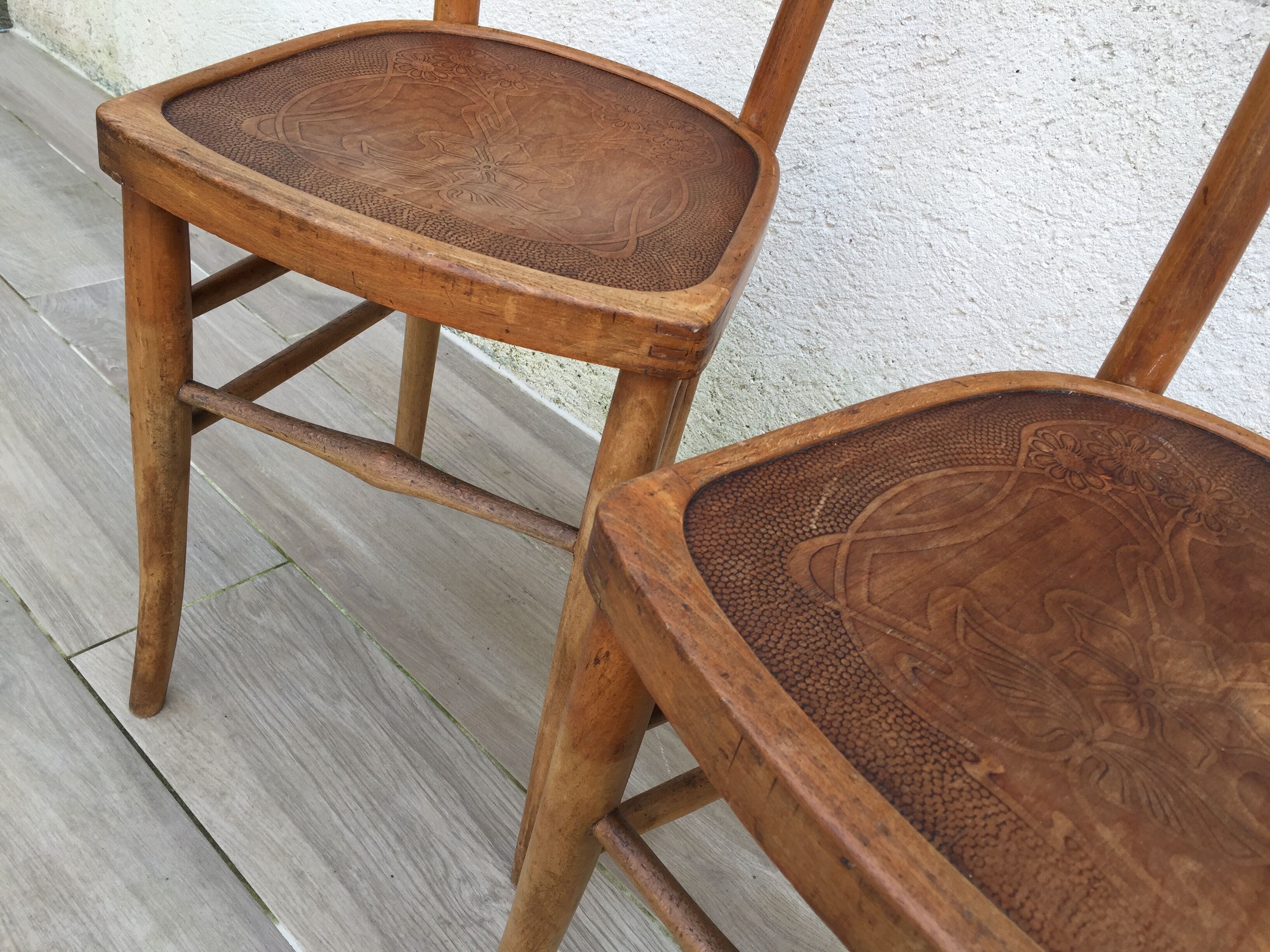 Paire de chaises de bistrot 1930