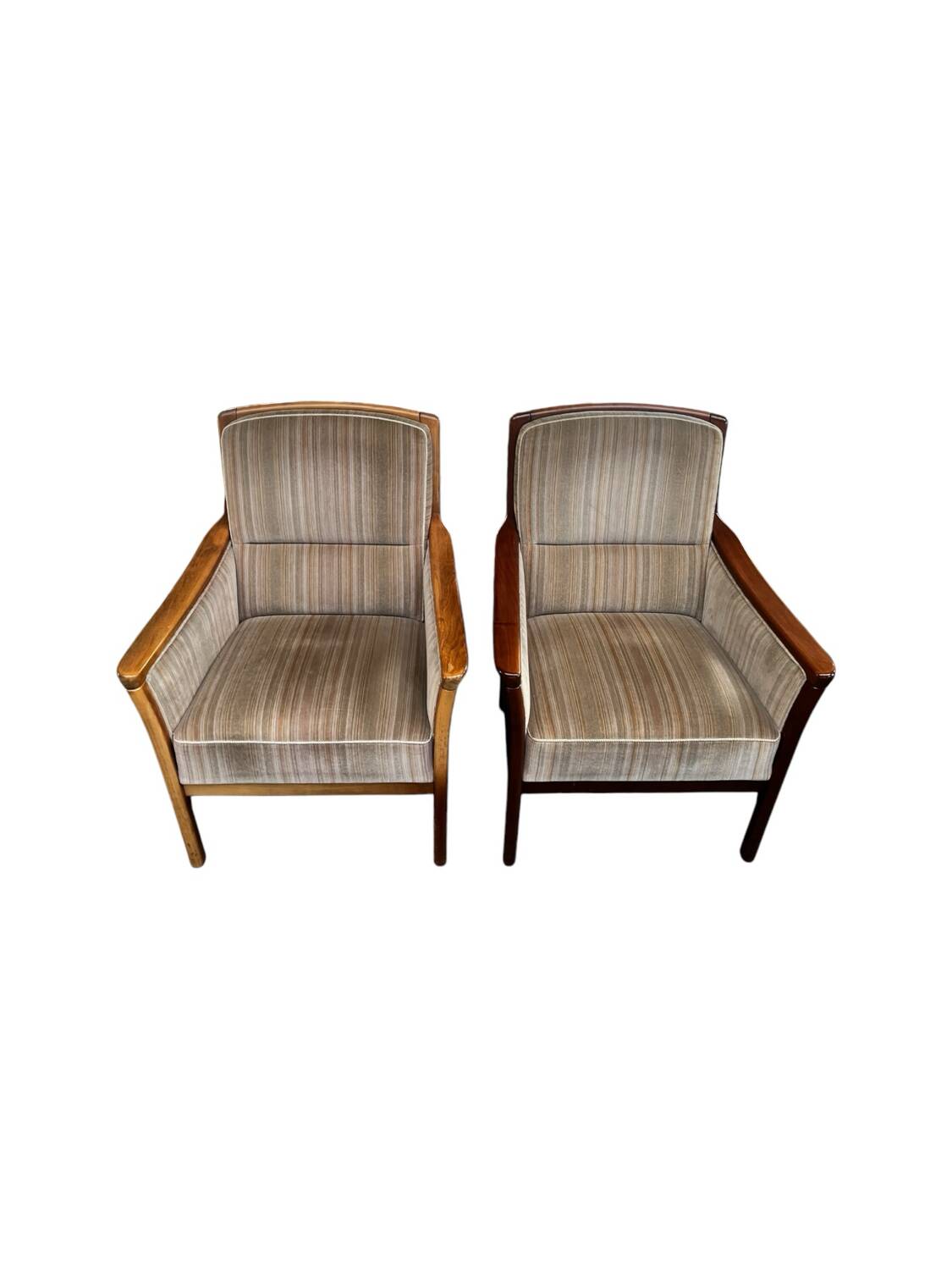 Deux sièges vintage