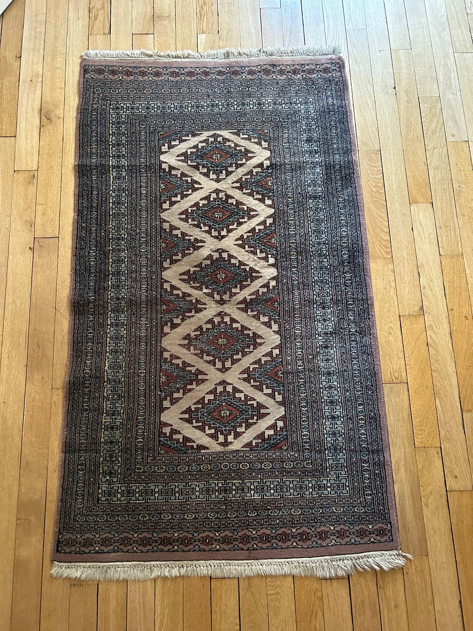 vintage oriental rug 159/94cm