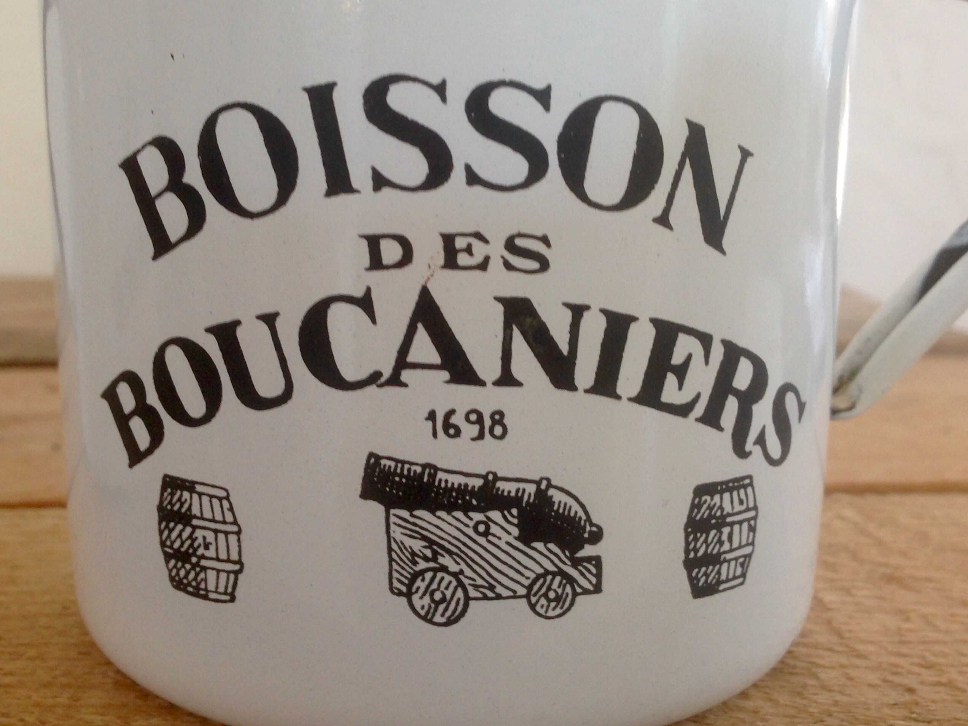 Set of 2 mugs metal enamelled 50s