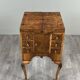 Bureau de style Queen Anne en placage de loupe de noyer, XXe siècle