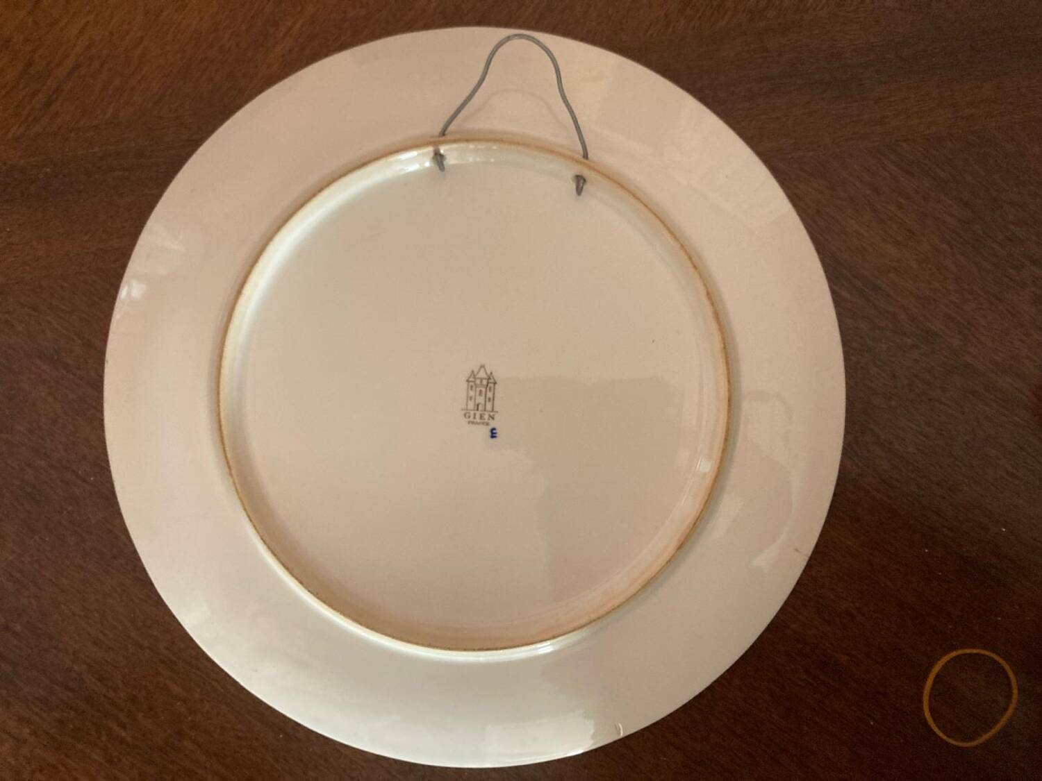 Plate Gien model Urbino