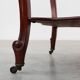 Paire de tables de nuit en noyer de style Louis XV avec des plateaux en marbre de Carrare, France