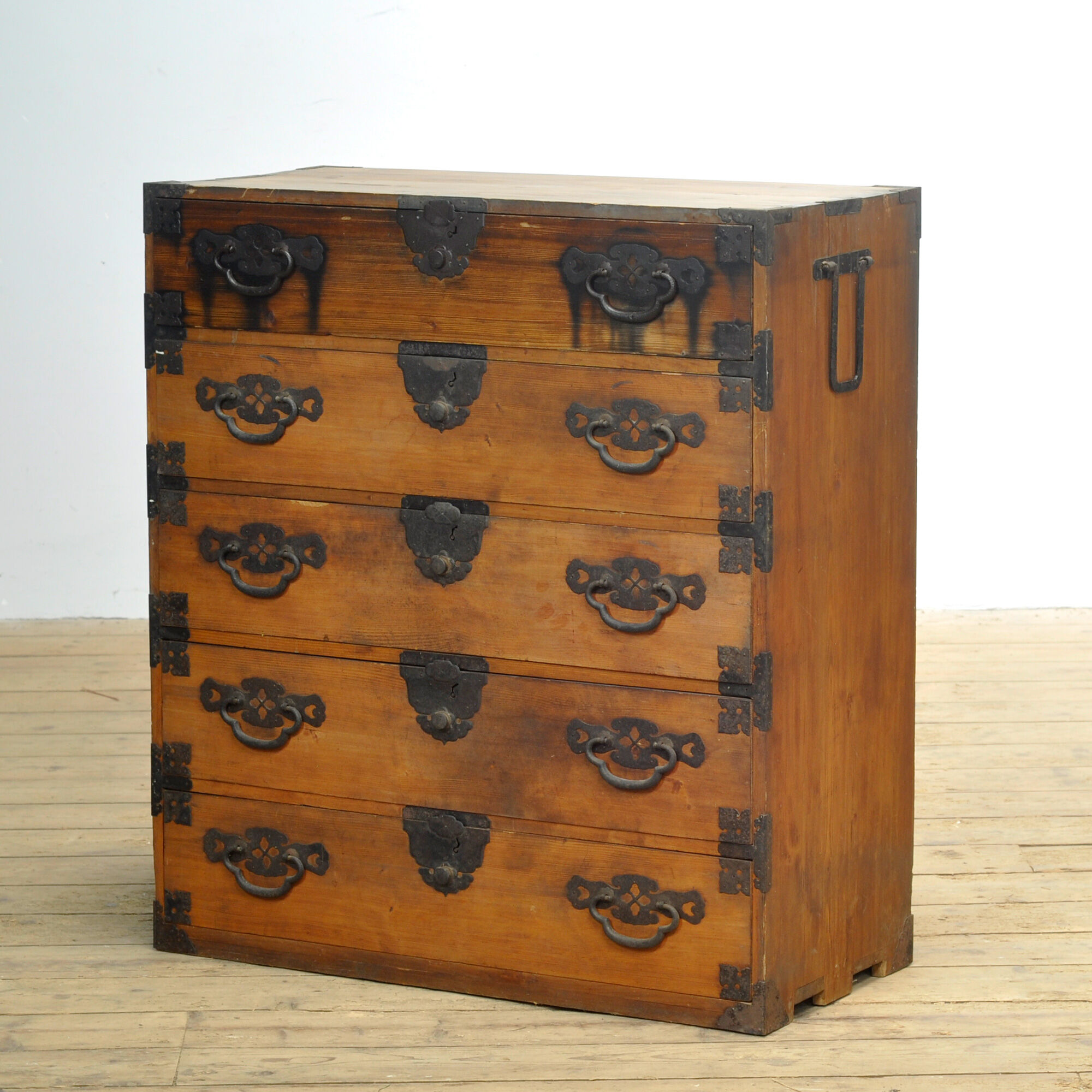 Japanese Tansu chest of drawers, circa 1870