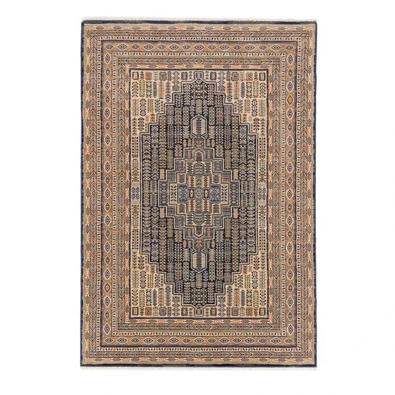 Tapis persan noir et beige rami