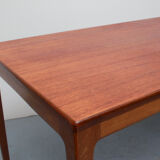 1960s scandinavian coffeetable in teak