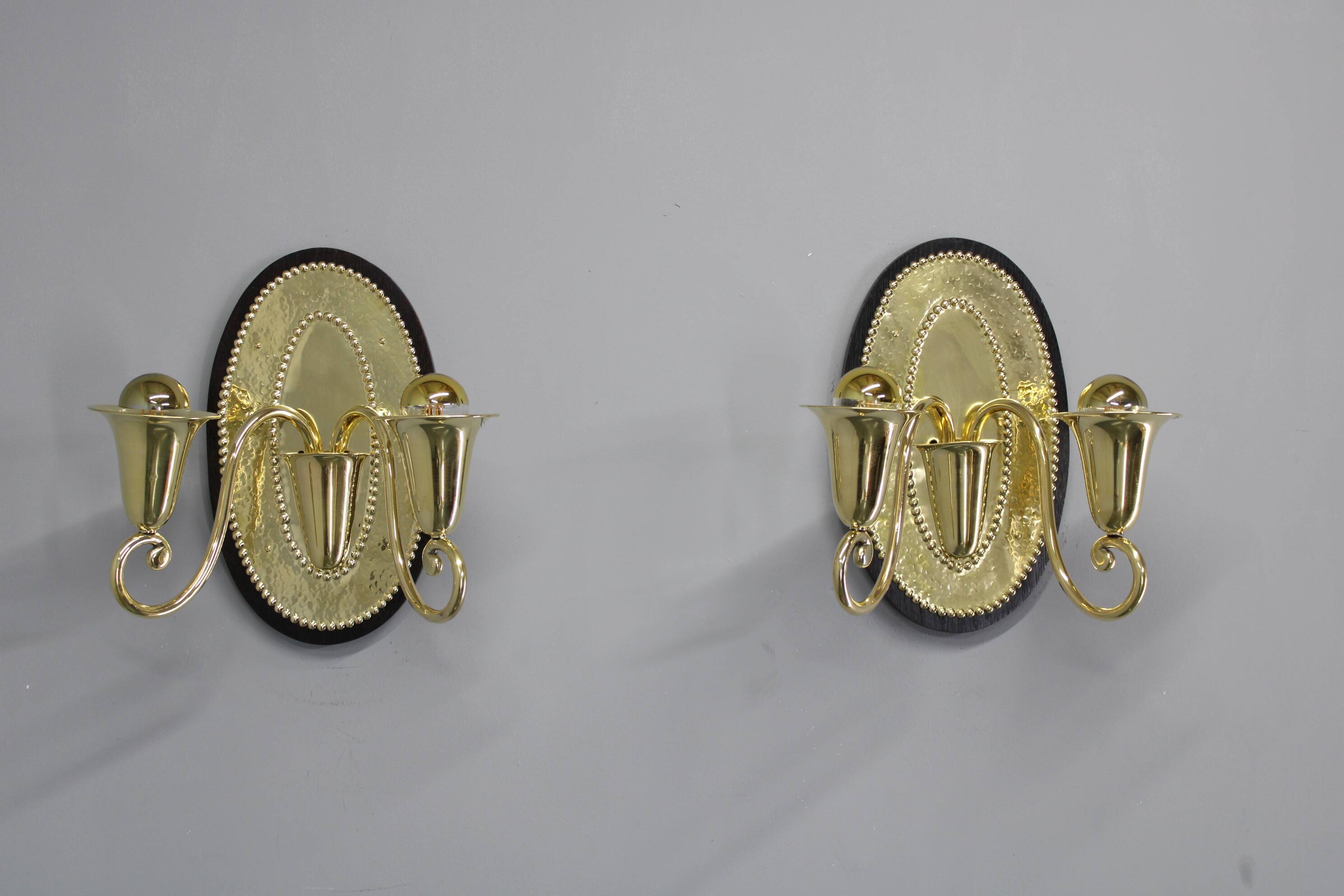 Art Nouveau brass wall sconces Hoffmann style, 1920s