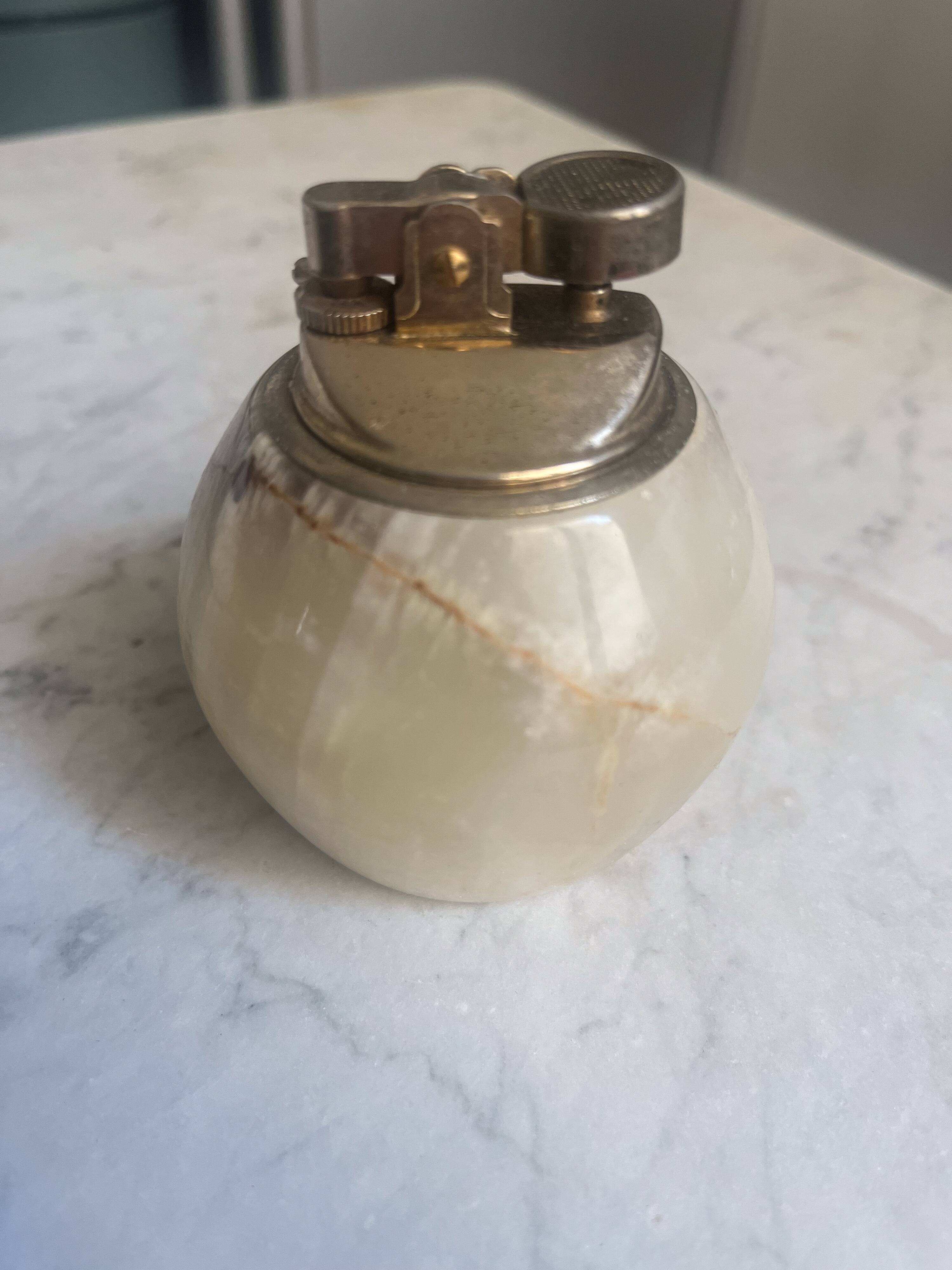 Briquet de table en Onyx