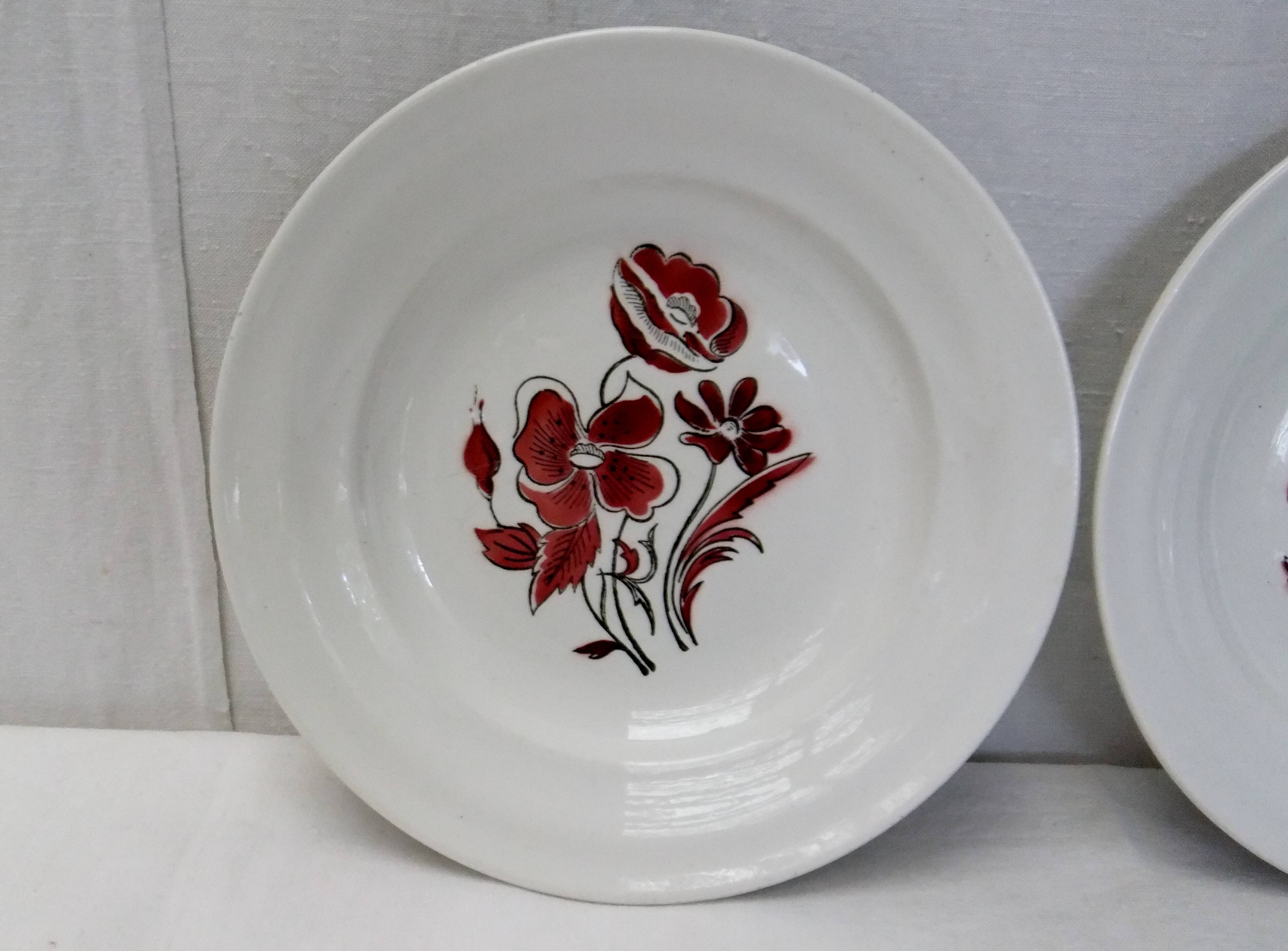 Ceranord St Amand plate with flower decoration and cutlery set