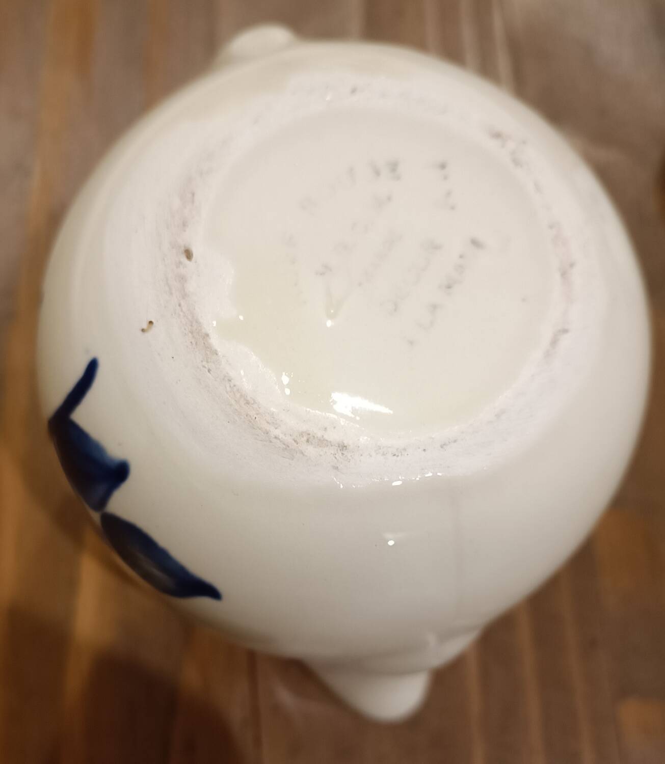 Pot à lait et tasse décor de rose