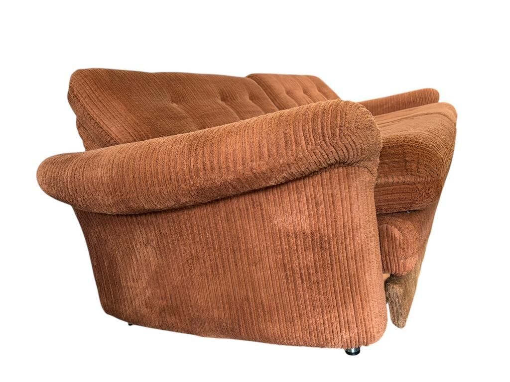 Vintage brown ribbed two-seater canapé / daybed / sofa