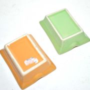 Pair of vintage ashtrays in glazed ceramic and golden orange and green