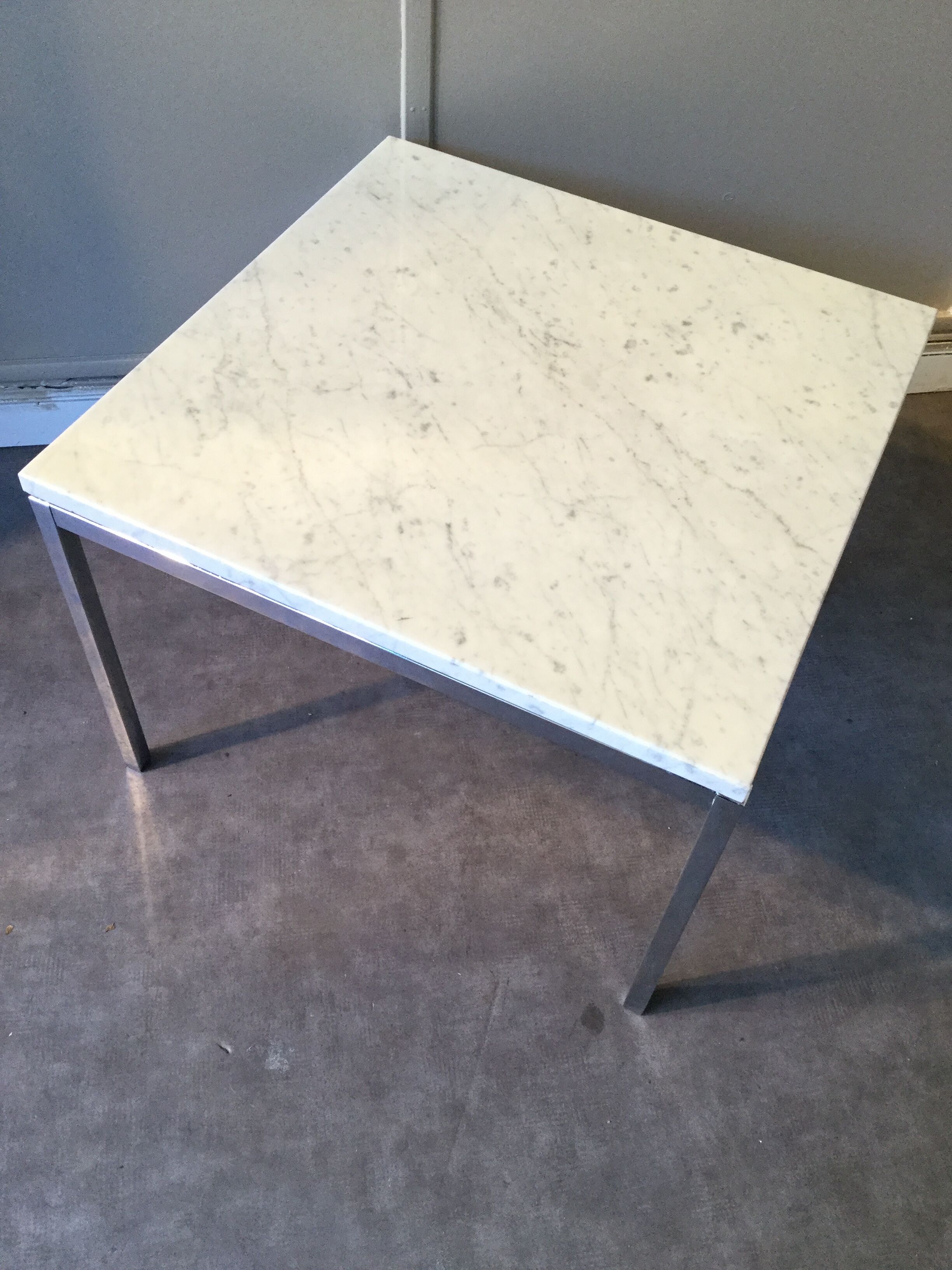 Table basse Florence Knoll en marbre