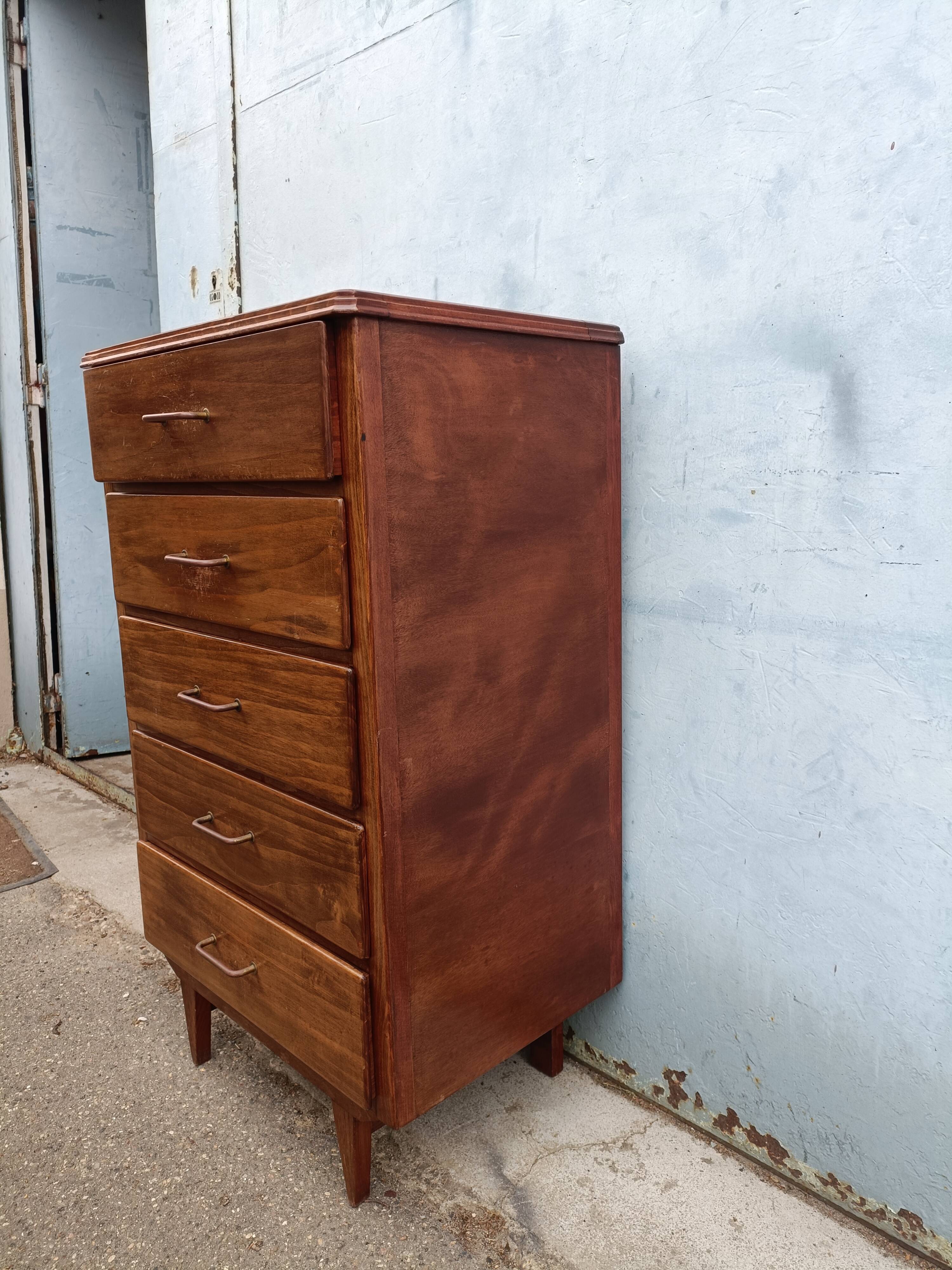 Vintage chest of drawers