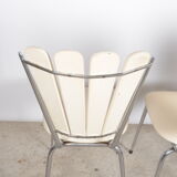 Chaises pétales