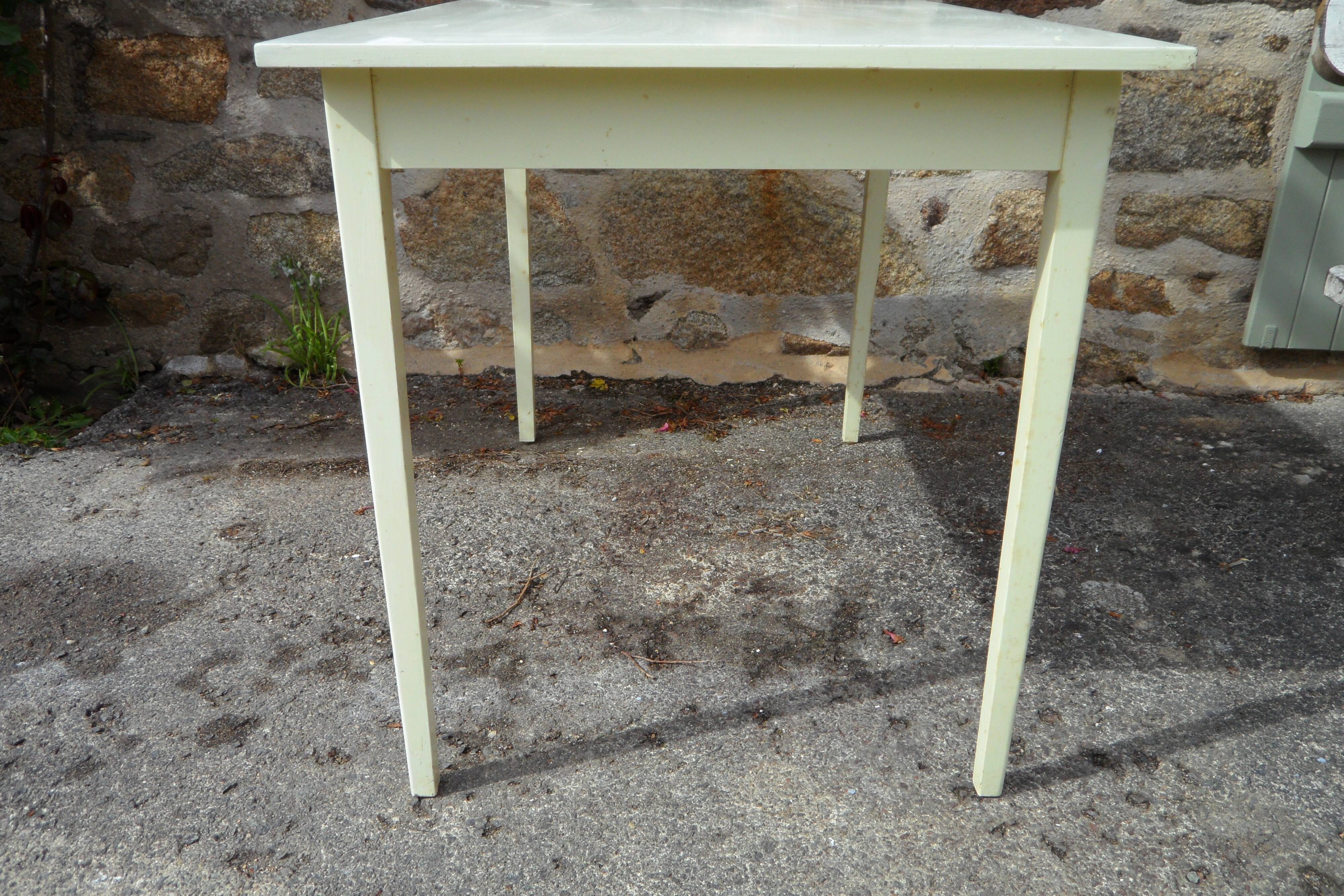 Table dairy Yoplait 60s vintage