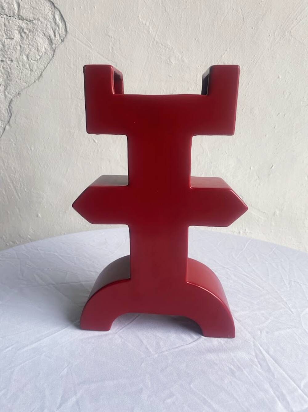 Memphis Milano “Maya” ceramic vase by Florio, 1990s