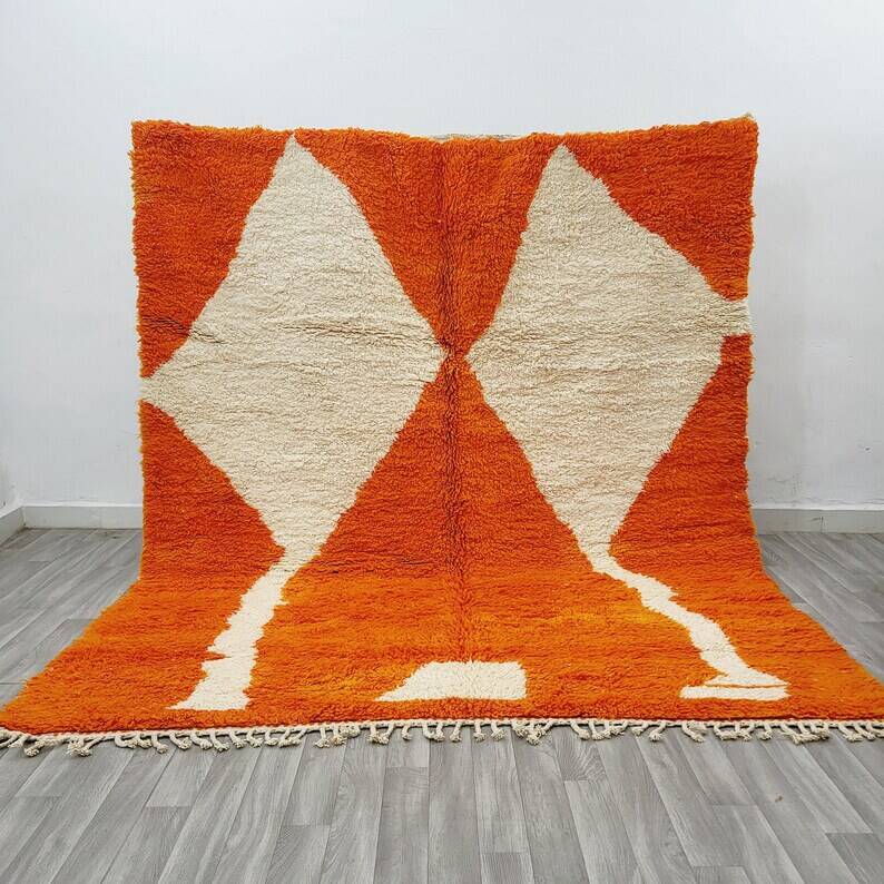 Beautiful handmade orange rug 200cm x 300cm