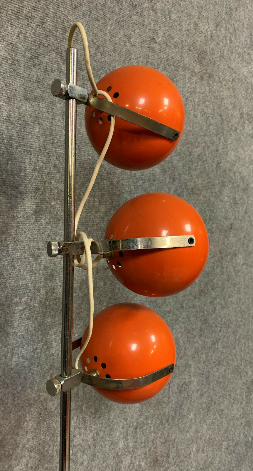 Italian design floor lamp from the 1970s