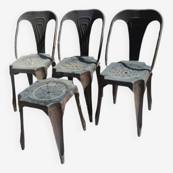 Série de 3 chaises et un tabouret style tolix vers 1980