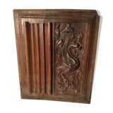 Facade of wooden cabinet door scultpté.