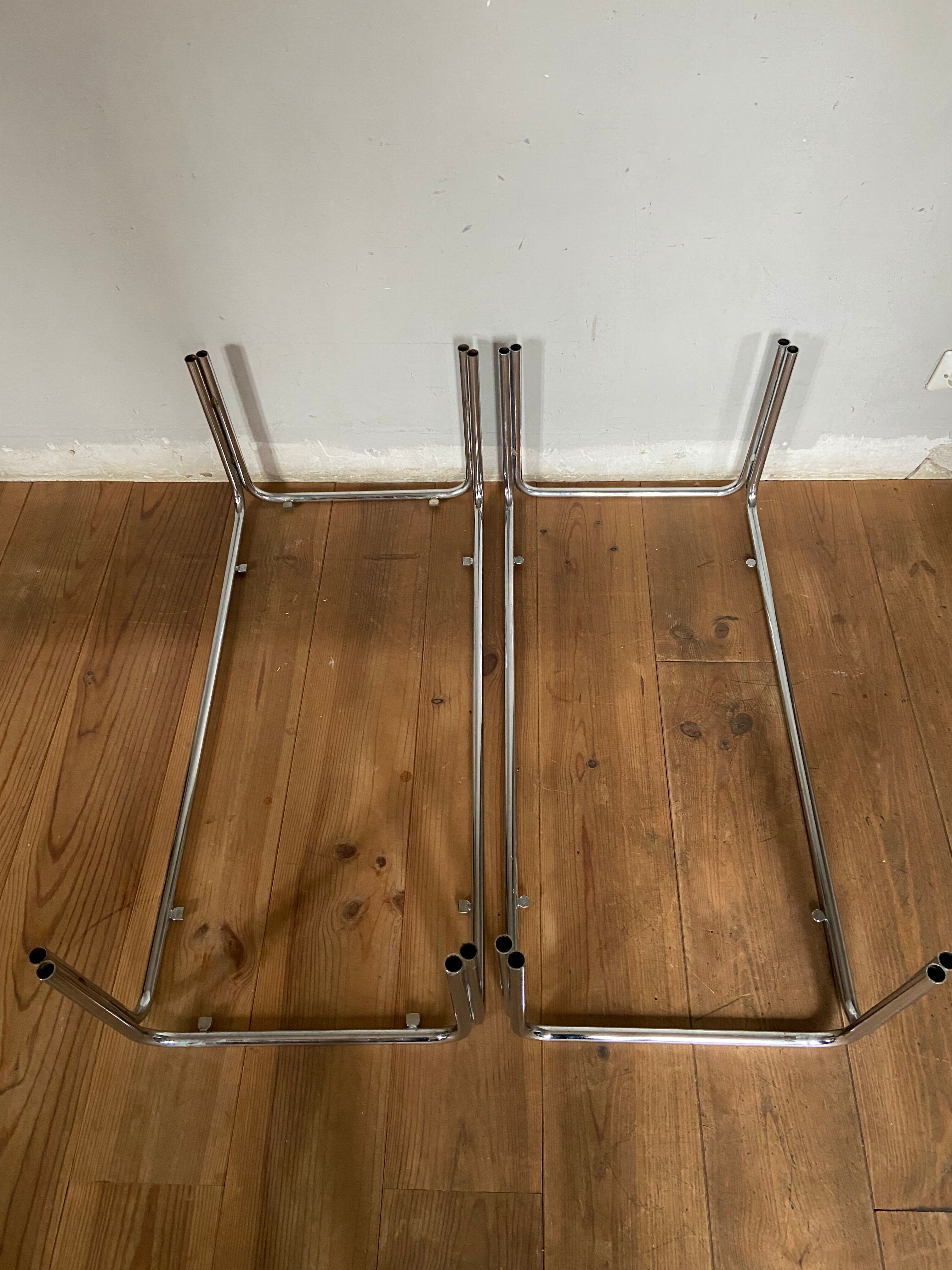 Pair of sofa ends / coffee table chrome year 70