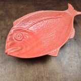 Large vintage fish platter Surtis Portugal in coral earthenware.